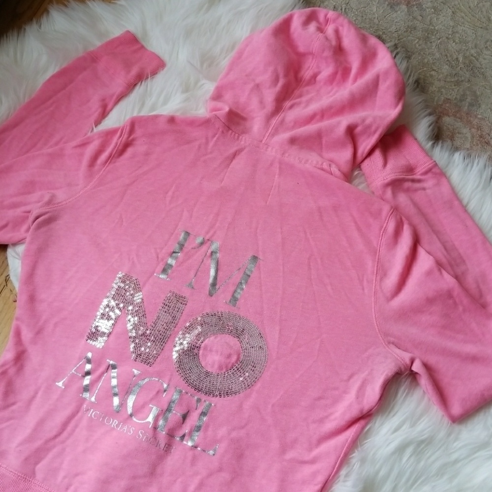 🌹OFFERS WELCOME! Victoria's Secret pink sweater🌹